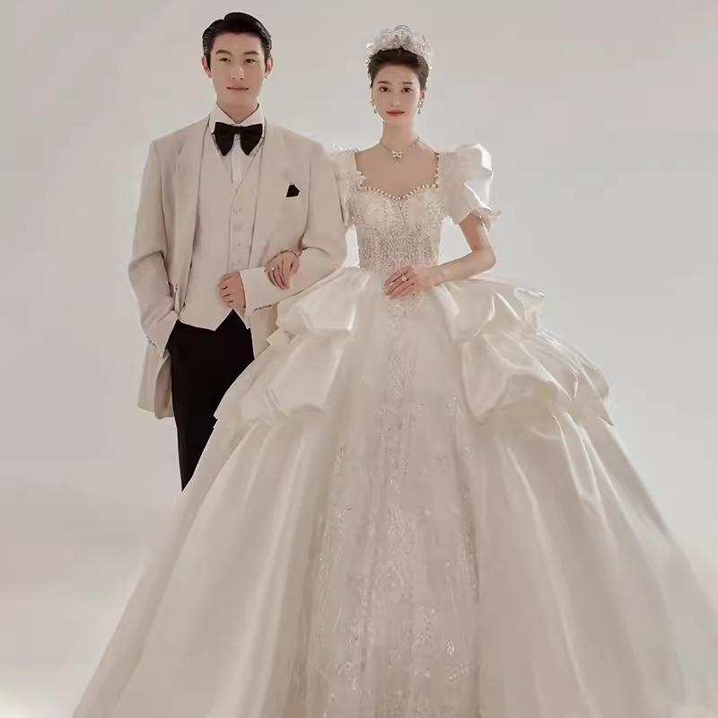 Luxury Ball Gown Square Neckline Short Sleeves Lace White Wedding Dress