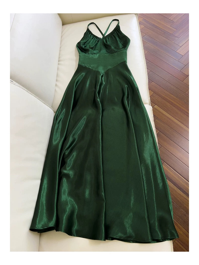 Sexy A Line Halter Sleeveless Green Satin Prom Dresses