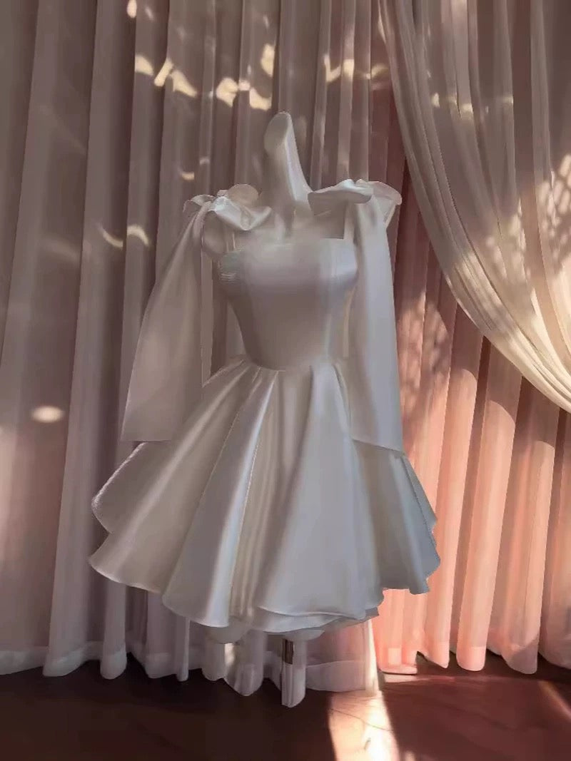 Simple Ball Gown Straps White Homecoming Dresses 18th Birthday Outfits Party Dress
