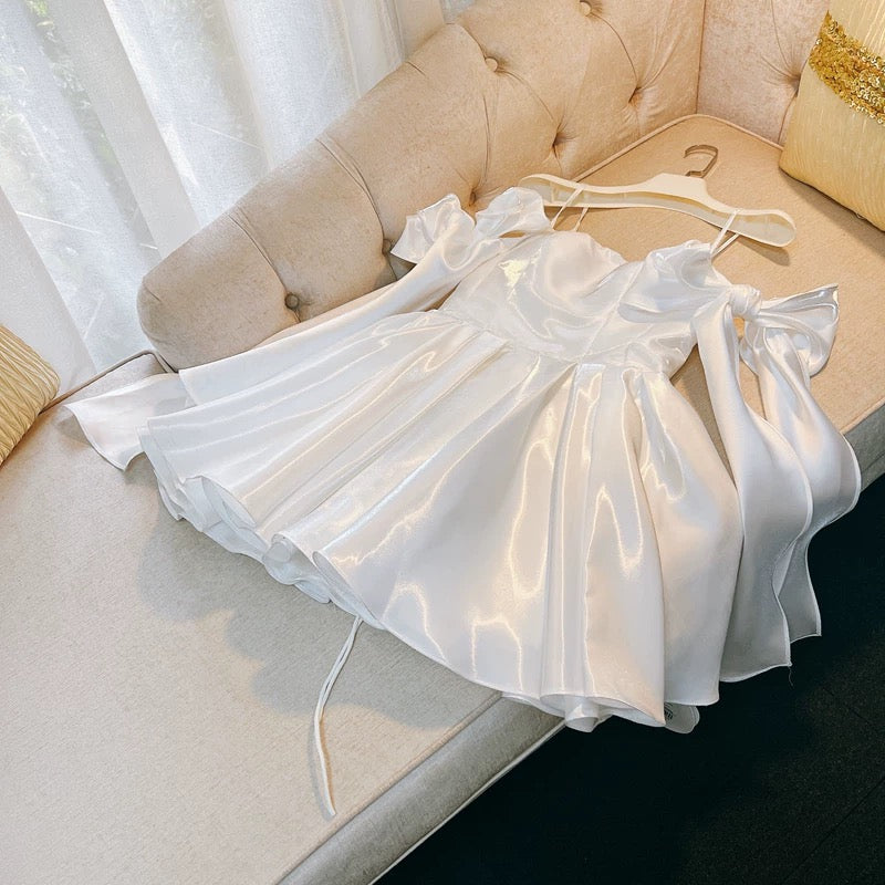 Cute A line Spaghetti Straps Bowknot White Short Homecoming Dress Birthday Dresses