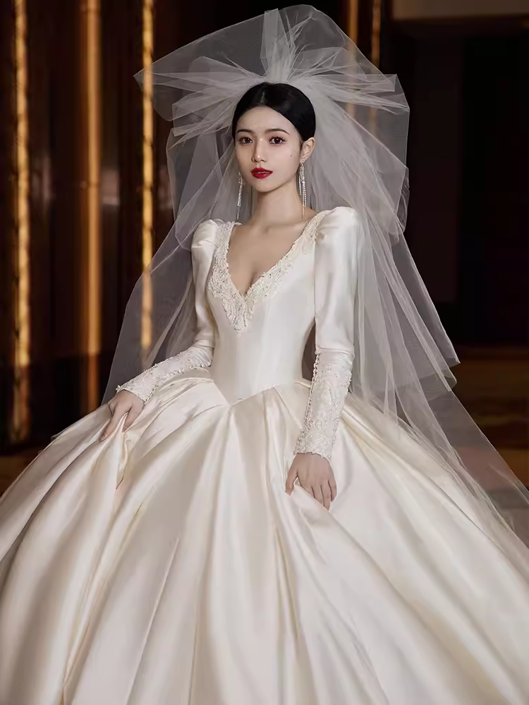 Princess Ball Gown V neckline Long Sleeves Lace Wedding Dresses