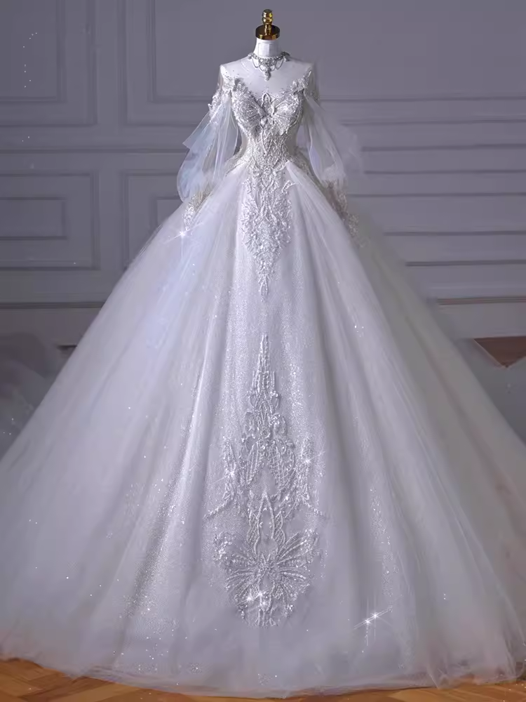 Princess Ball Gown Scoop neckline Long Sleeves Tulle Wedding Dresses