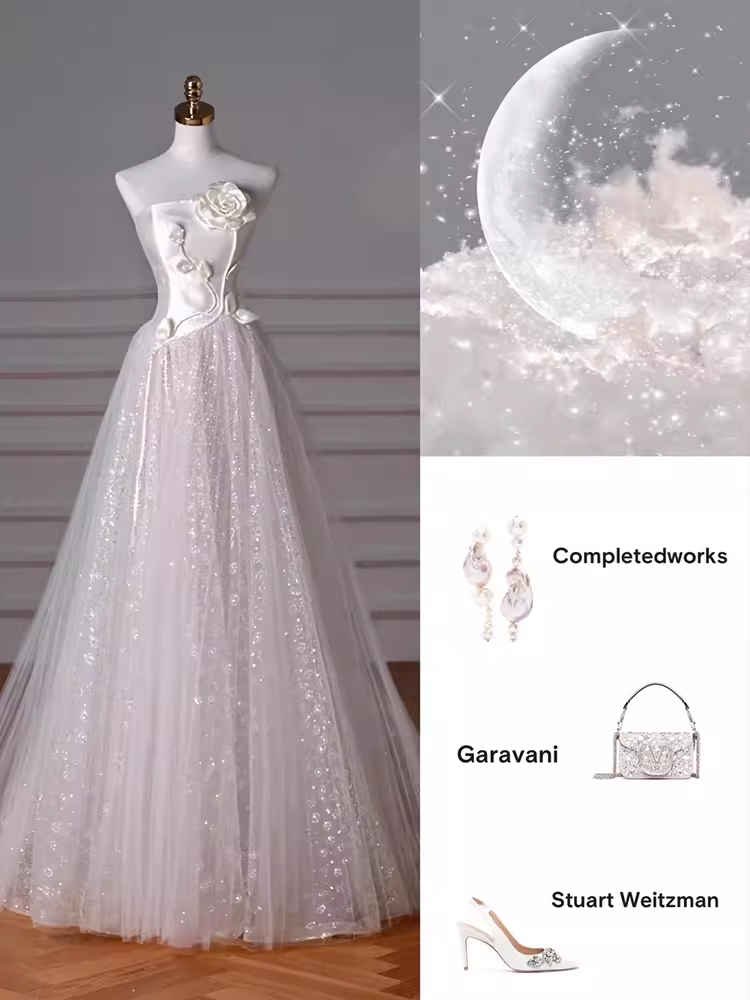 Romantic A line Strapless Tulle Long Wedding Dresses