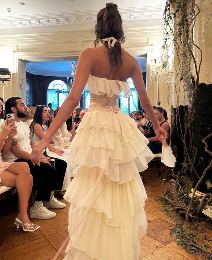 Modest Sheath Strapless Chiffon Sleeveless Ivory Long Prom Dress Evening Dresses