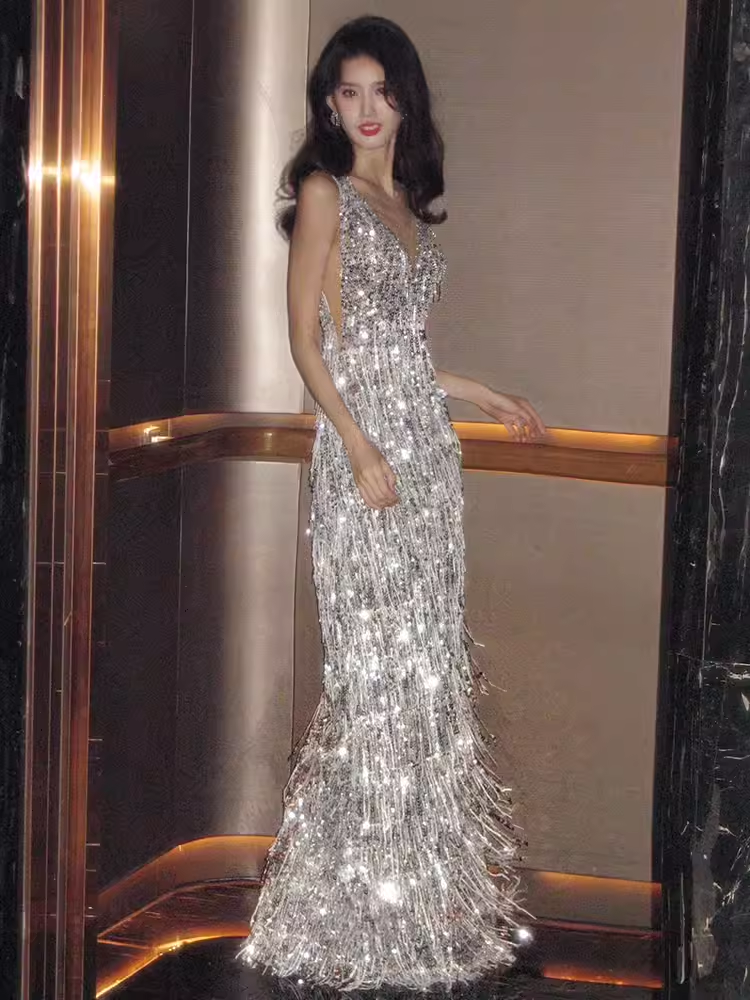 Modest Mermaid V Neckline Silver Sequin Slit Long Prom Dresses