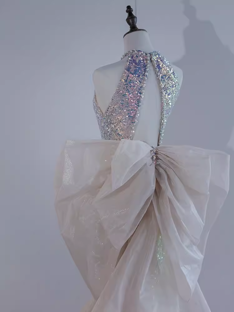 Modest Mermaid Scoop Sequin Long Prom Dresses