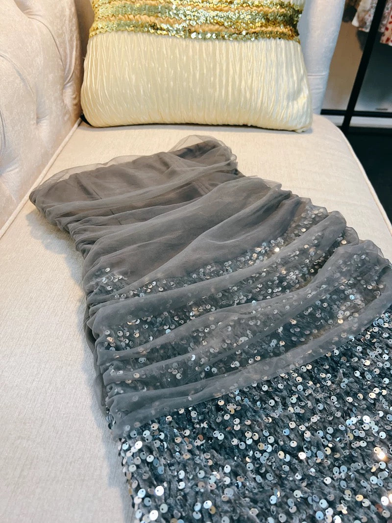 Modest Sheath Strapless Gray Sequin Short Homecoming Dresses Birthday Outfits