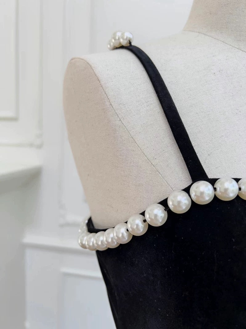 Modest A line Spaghetti Straps Black Velvet Pearls Prom Dress Formal Dresses