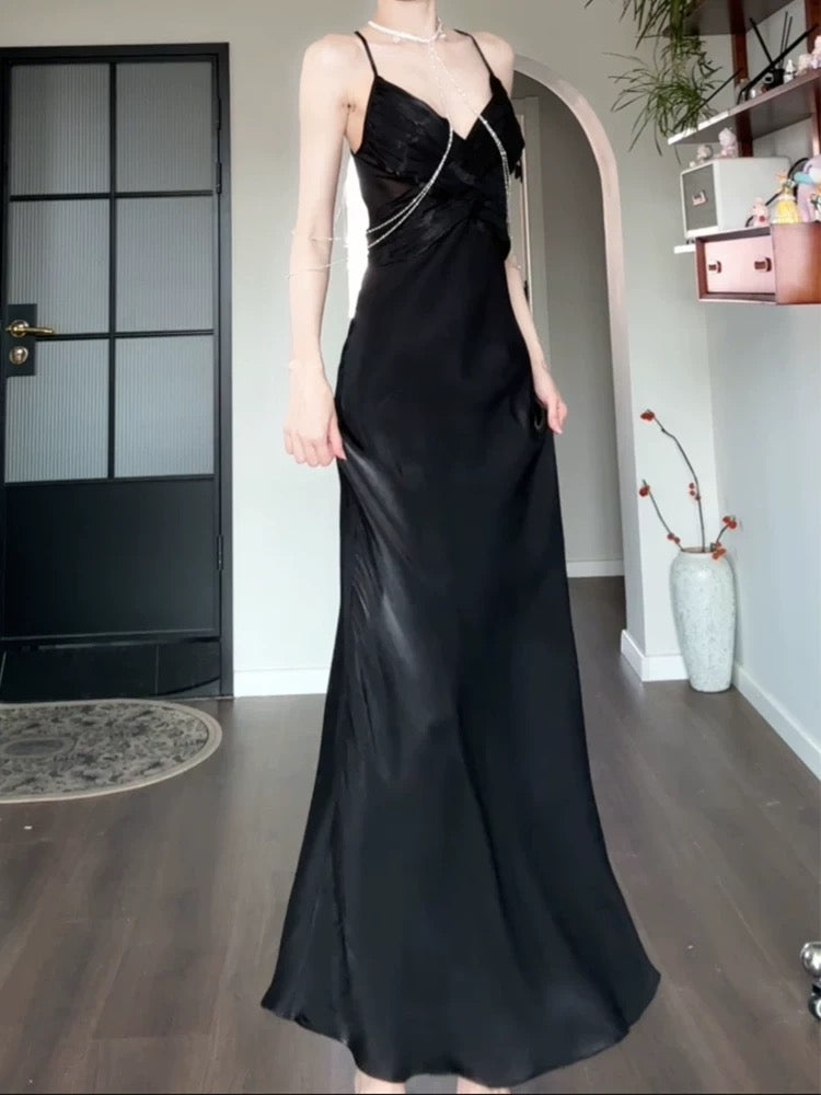 Pretty Sheath Spaghetti Straps Black Silk Satin Prom Dresses Sexy Evening Dress