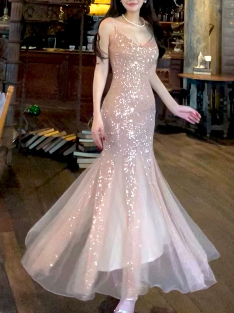 Pretty Mermaid Spaghetti Straps Sequin Long Prom Dresses