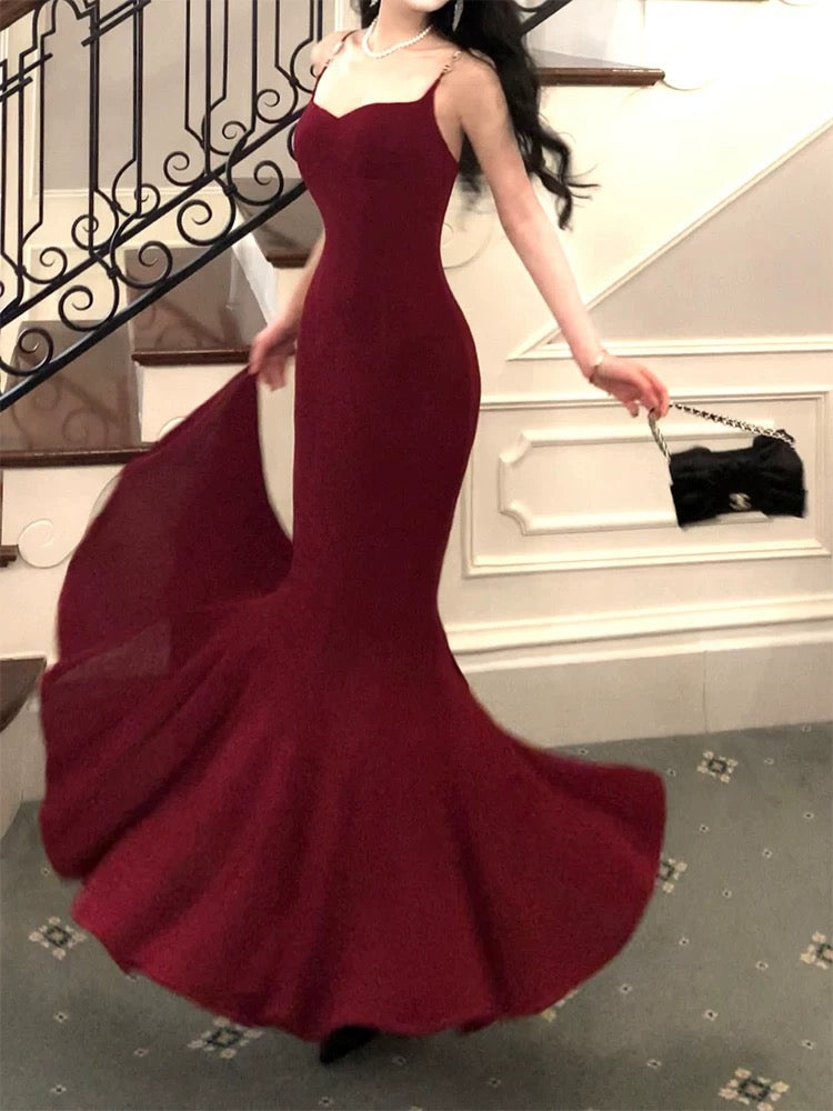 Pretty Mermaid Spaghetti Straps Burgundy Velvet Long Prom Dresses