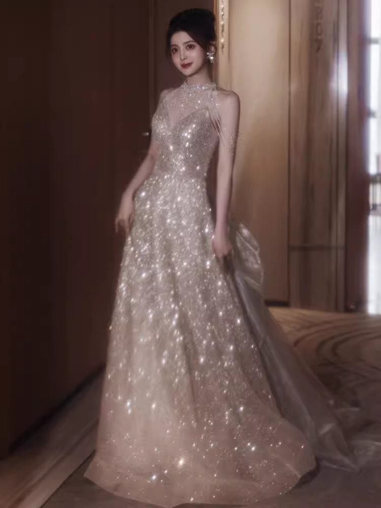 Sexy A Line High Neckline Sequin Long Prom Dresses Backless Birthday Outfits
