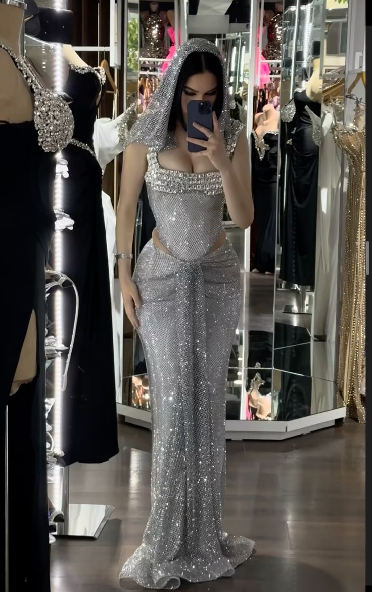 Pretty Mermaid Square Neckline Sequin Silver Long Prom Dresses Glitter Evening Dress