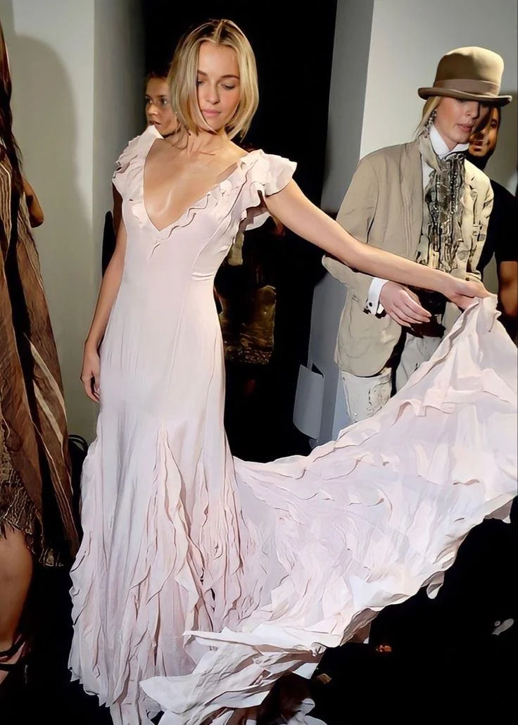 Pretty Mermaid V neckline Long Chiffon Prom Dresses Evening Dress