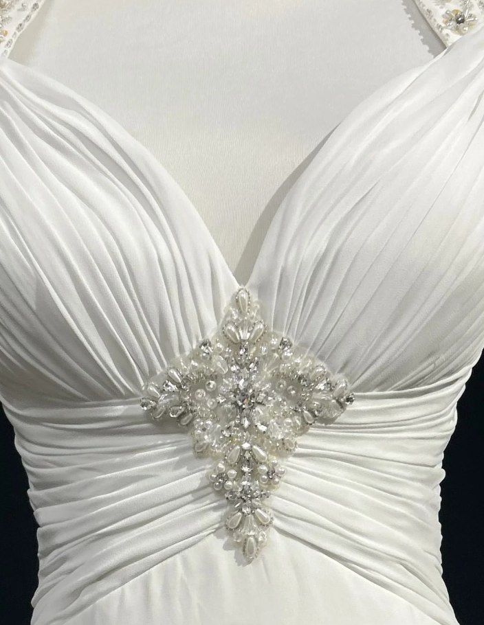 Charming White Halter Chiffon Beaded Long Wedding Guest Dress Formal Birthday Prom Dress Evening Dress