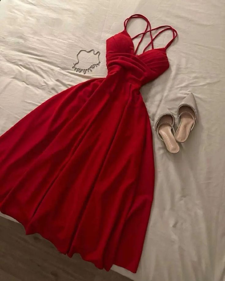 Gorgeous A Line Spaghetti Straps Red Knee Length Prom Dresses Evening Dress Wedding Guest Dress