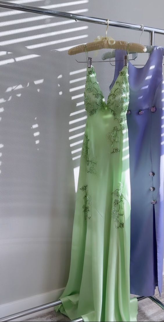 Vintage Sheath Spaghetti Straps Mint Green Lace Floor Length Prom Dresses Backless Evening Dress