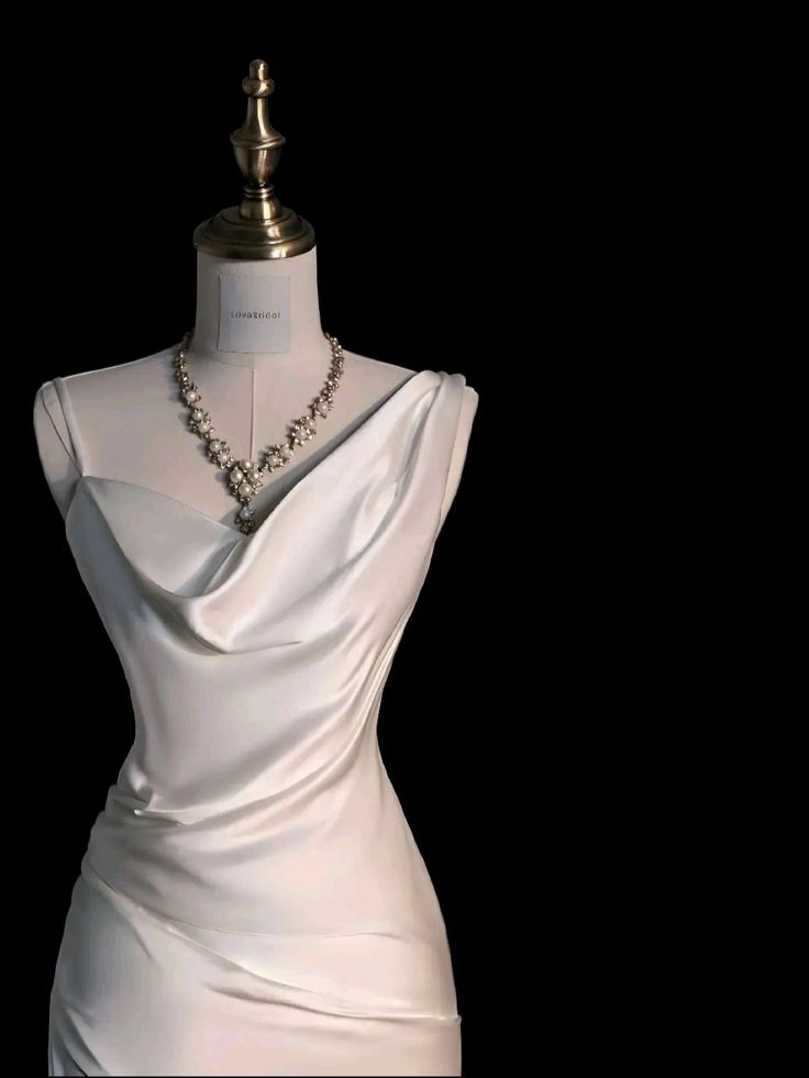Elegant Mermaid Straps Satin Long White Wedding Dress