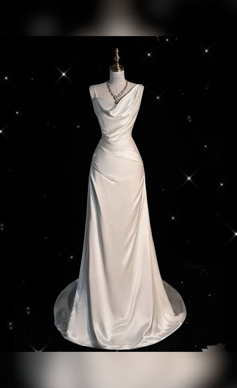 Chic Mermaid Sleeveless Ruffles Long White Satin Wedding Dresses Brides Dress