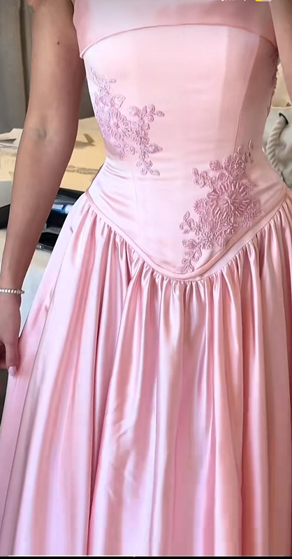 Elegant A Line Straps Pink Satin Long Length Prom Dresses Birthday Outfits