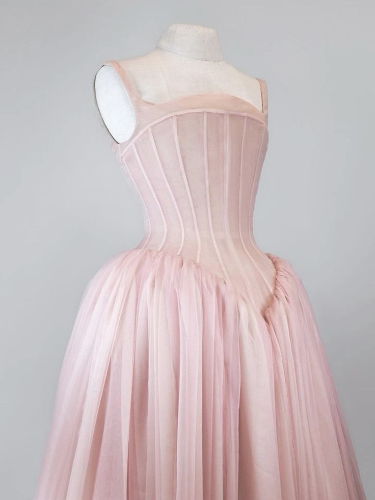 Vintage Ball Gown Straps Pink Tulle Long Length Prom Dresses Birthday Outfits