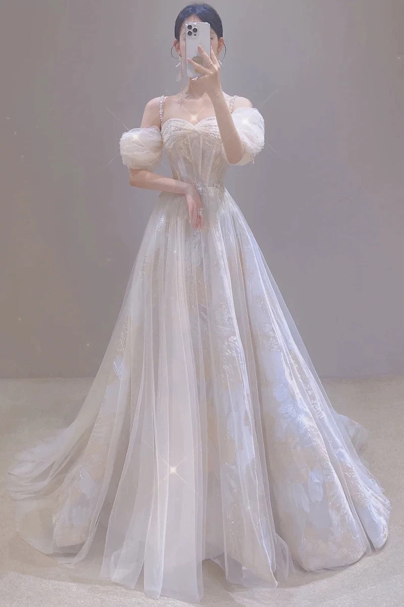 Vintage A line Straps White Tulle Long Wedding Dresses With Beads