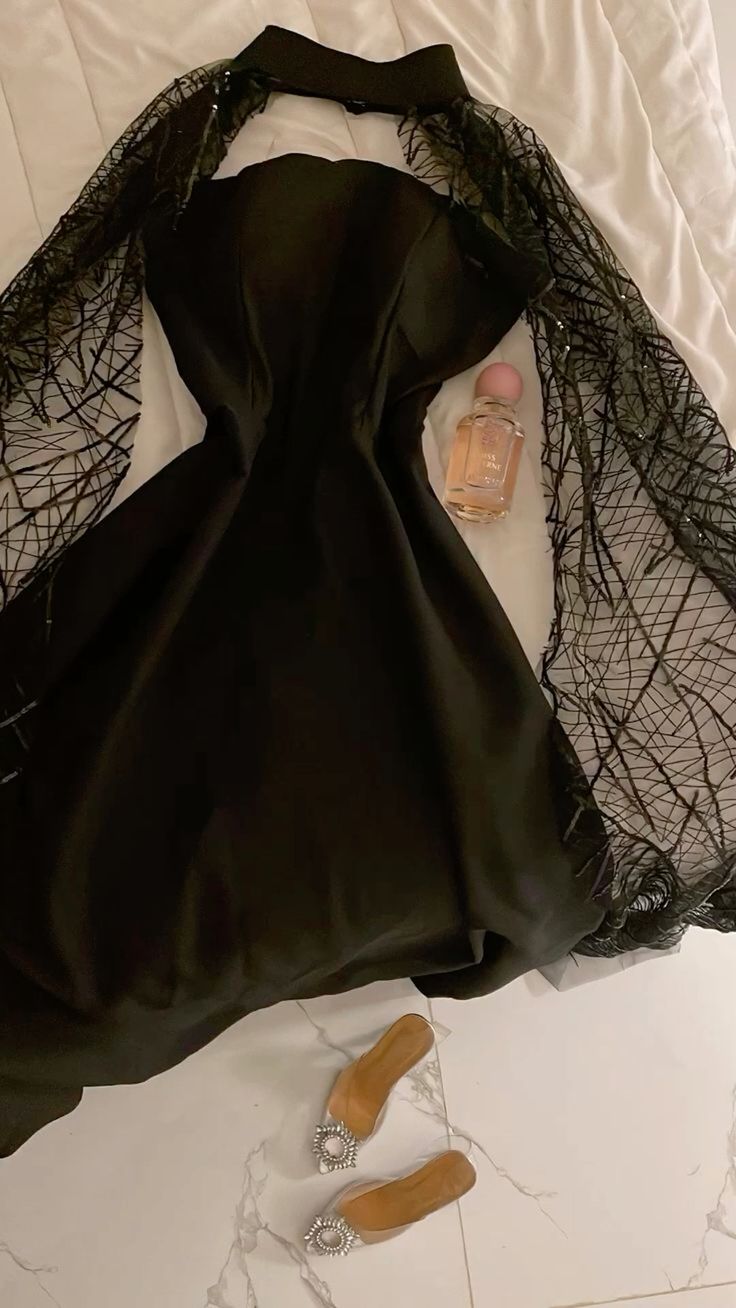 Pretty A Line Strapless Black Long Prom Dress Evening Dress With Cape