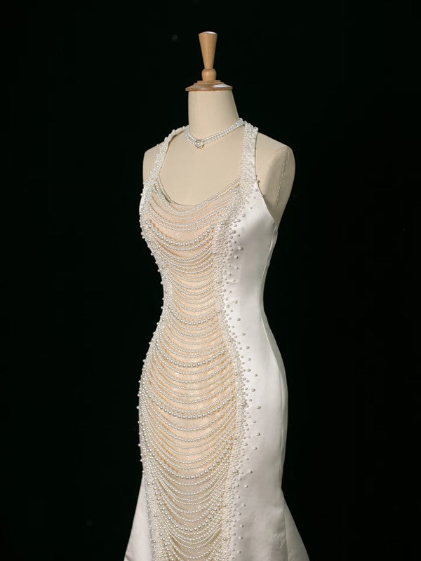 Luxury Mermaid Halter Sleeveless White Satin Wedding Dresses With Pearls