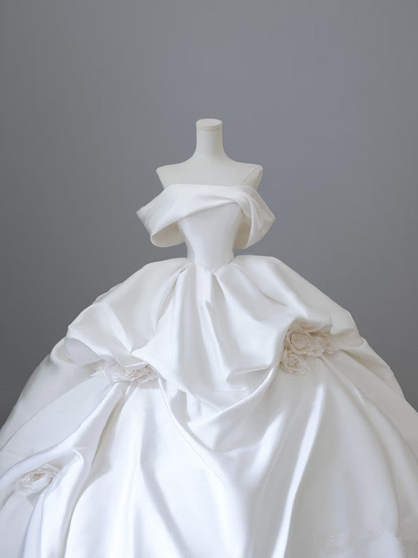 Chic Ball Gown Off The Shoulder White Short Sleeves Floral Satin Wedding Dresses With Ruffles