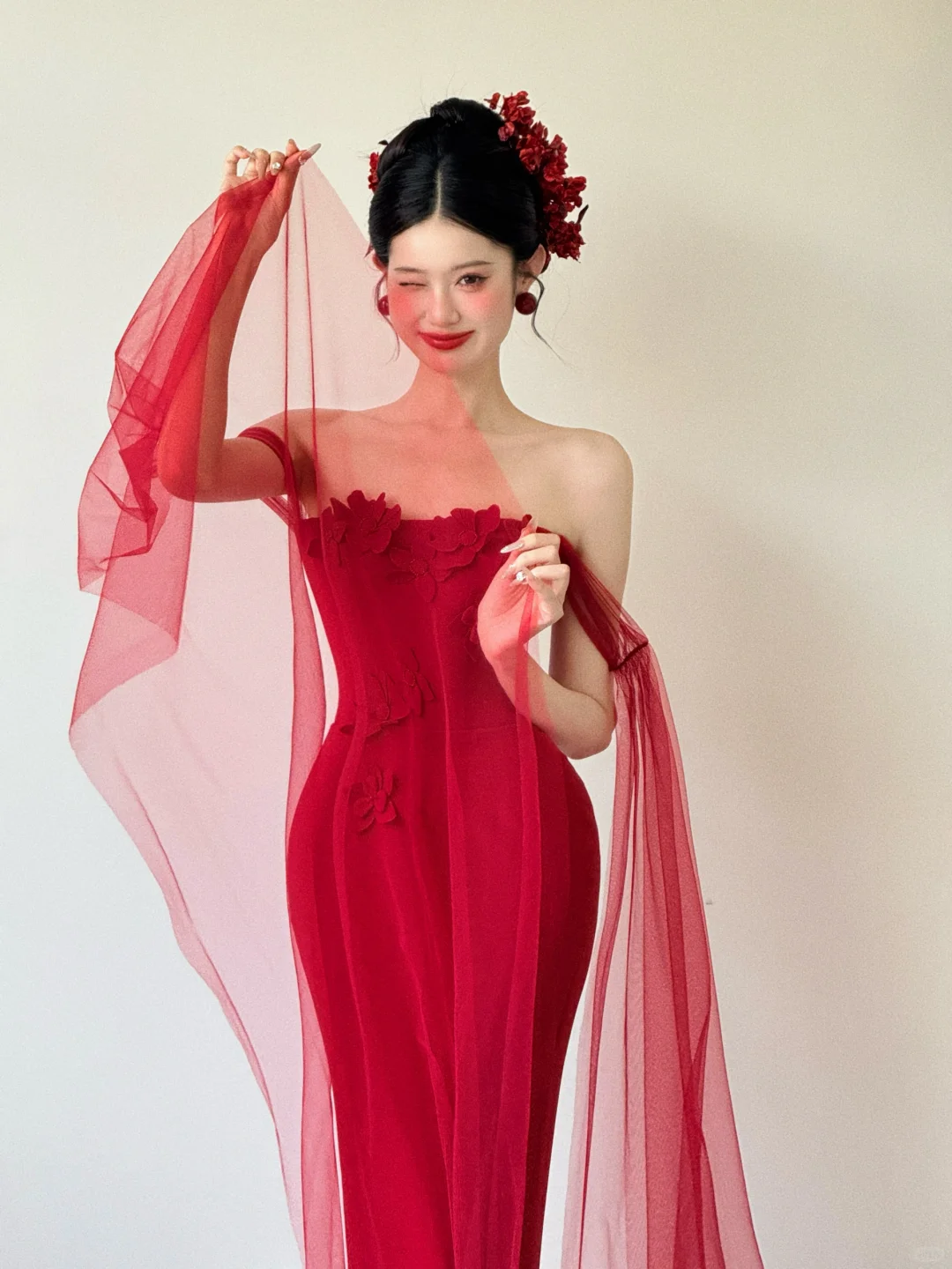 Unique Red Mermaid Off The Shoulder Satin Tulle Applique Long Prom Dresses