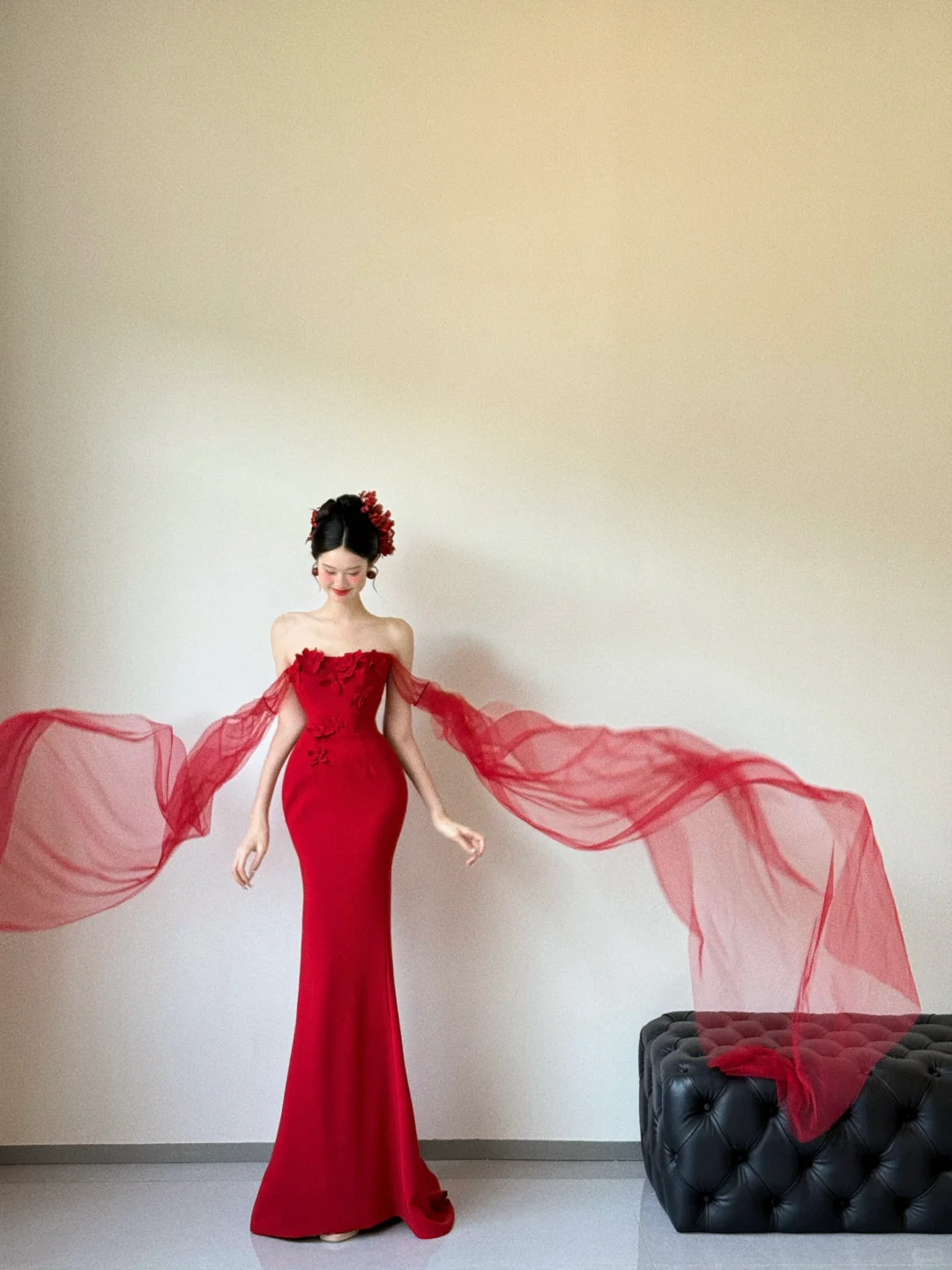 Unique Red Mermaid Off The Shoulder Satin Tulle Applique Long Prom Dresses