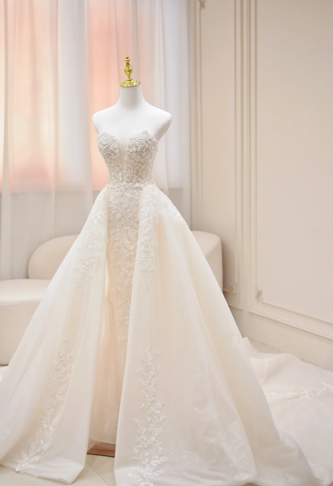 Vintage A Line Strapless Satin Applique Long Wedding Dresses