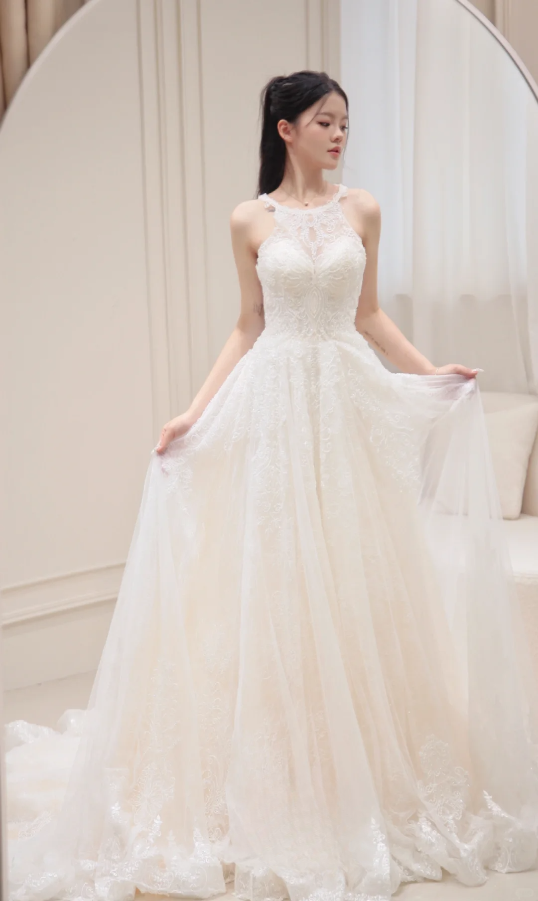 Princess A Line Halter Tulle Lace Long Wedding Dresses