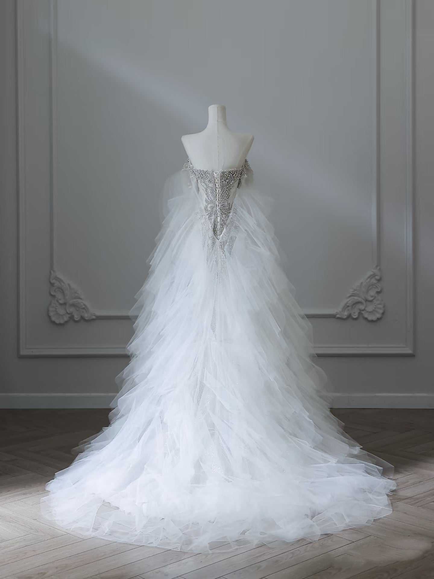 Modest Mermaid Off The Shoulder White Tulle Long Wedding Dresses Brides Dress