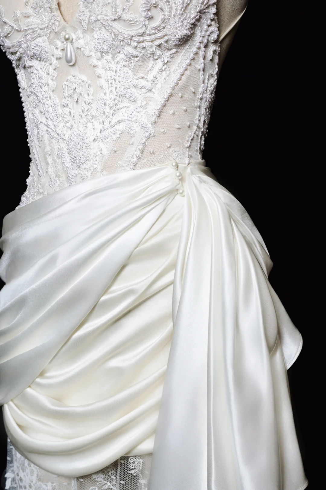 Vintage Mermaid Halter Satin Lace Pleated Long Wedding Dresses