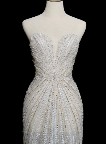 Dreamy Mermaid Strapless Tulle Beaded Long Wedding Dresses