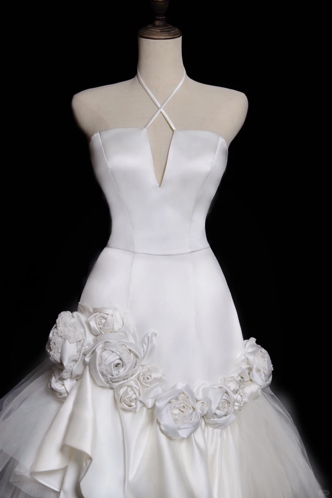 Unique Mermaid Halter Satin Tulle Flower Applique Long Wedding Dresses