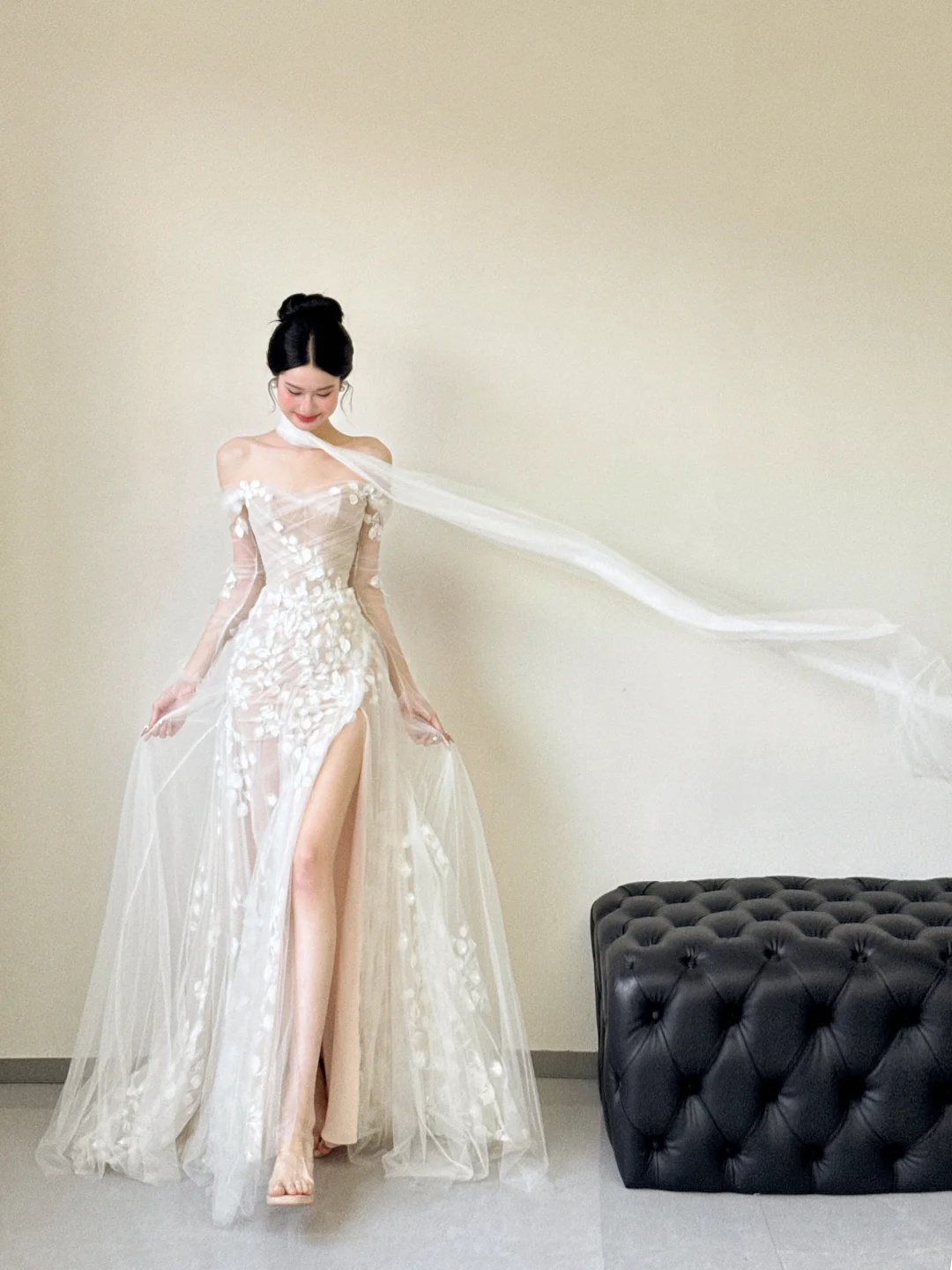 Unique A Line Off The Shoulder Tulle Applique Slit Long Sleeves Long Wedding Dresses