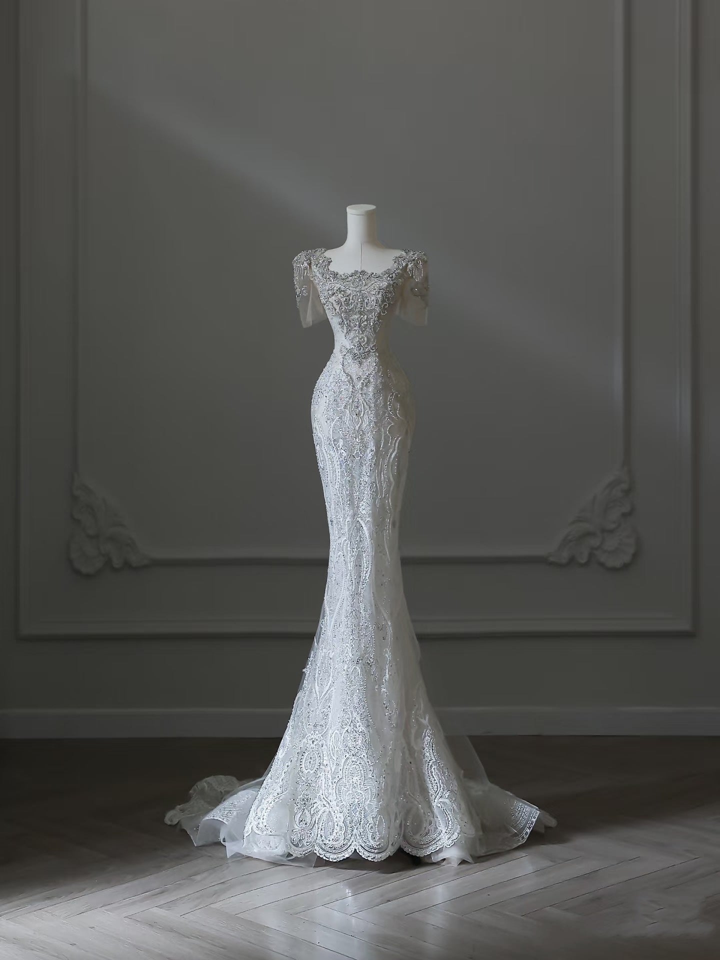Unique Mermaid Square Neckline Short Sleeves Wedding Dresses White Brides Dress