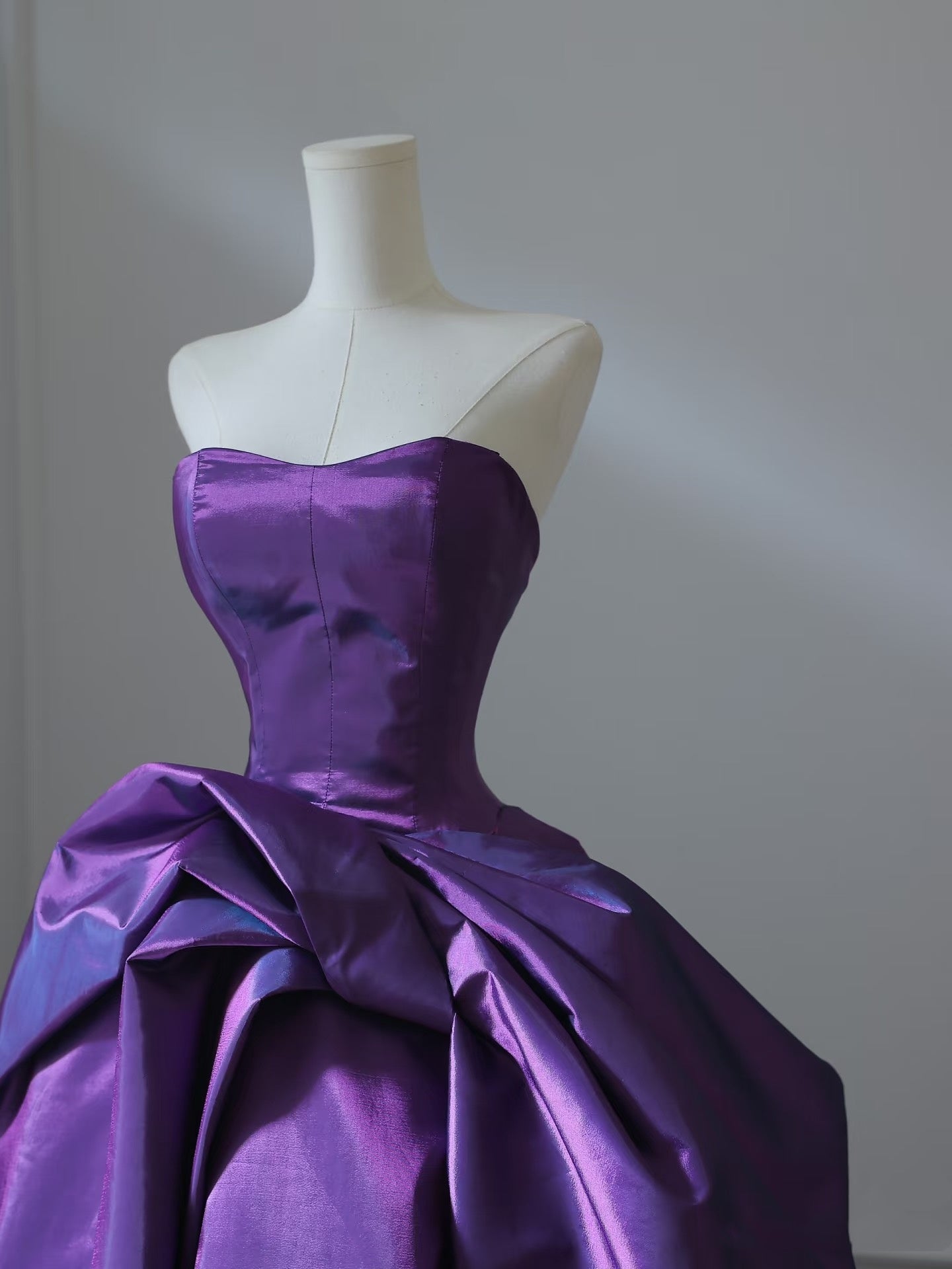 Pretty Ball Gown Strapless Grape Satin Long Prom Dresses Evening Gowns