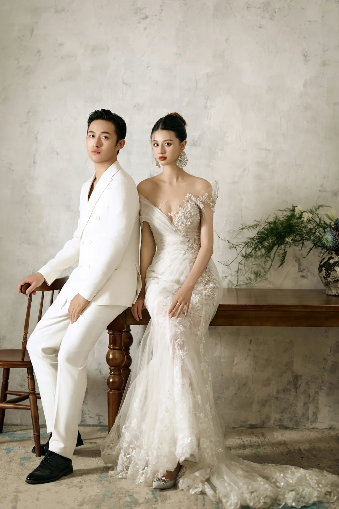Timeless Mermaid Off The Shoulder Tulle Lace Applique Long Wedding Dresses