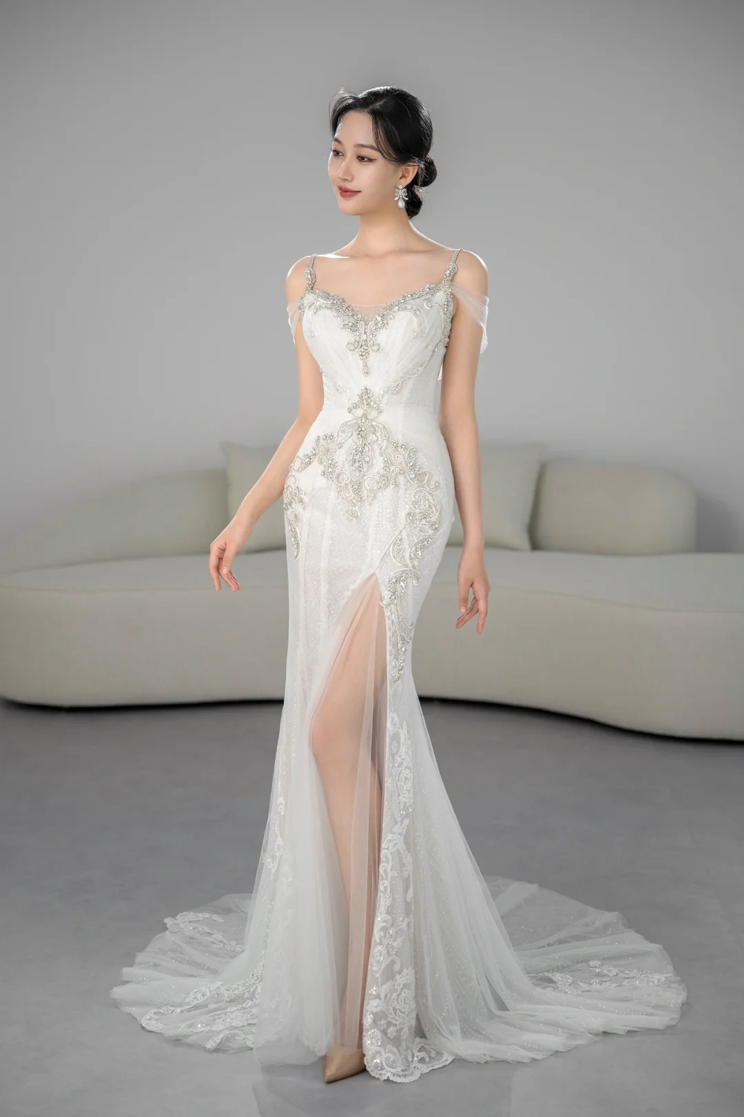 Unique Mermaid Spaghetti Straps Tulle Beaded Long Wedding Dresses
