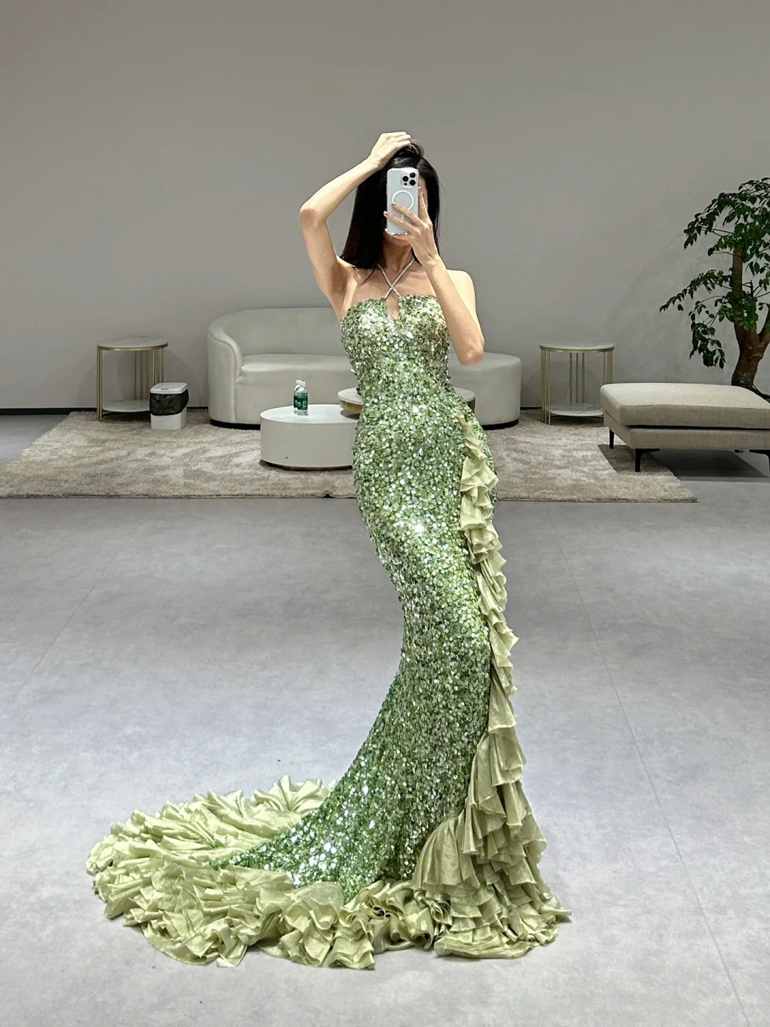 Green Elegant Mermaid Halter Satin Sequin Slit Long Prom Dresses
