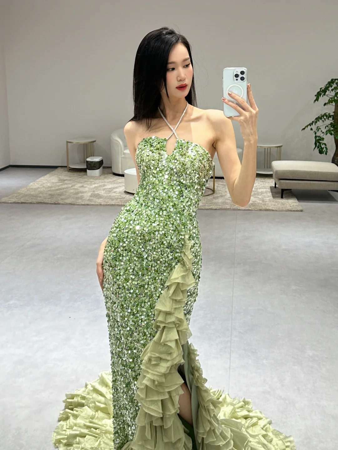 Green Elegant Mermaid Halter Satin Sequin Slit Long Prom Dresses