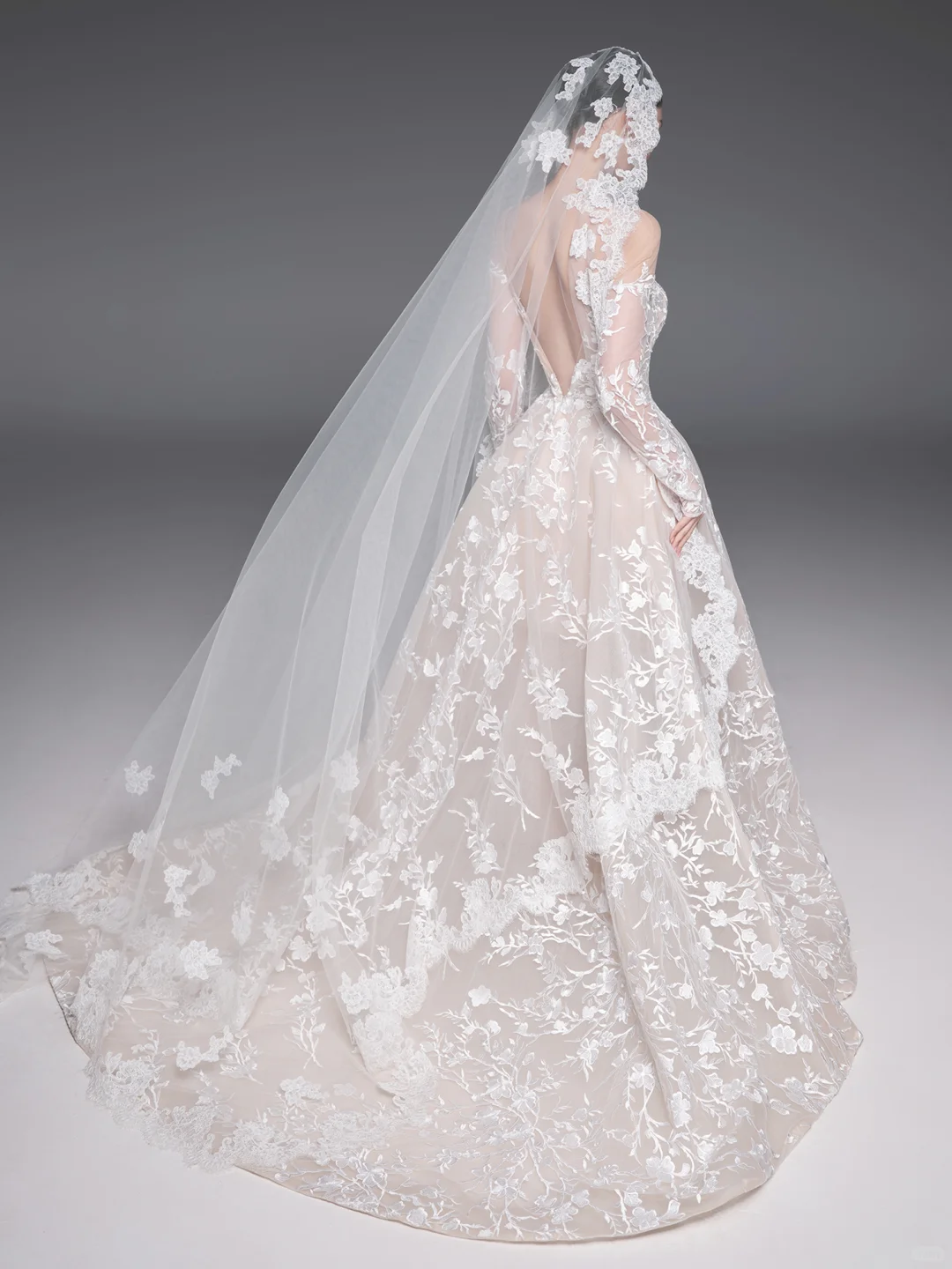 Vintage Ball Gown Off The Shoulder Satin Lace Backless Long Sleeves With Veil Long Wedding Dresses