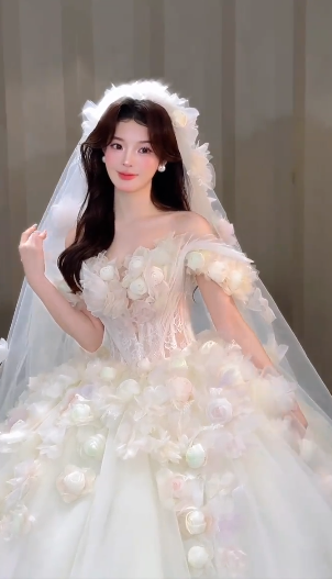 Vintage Ball Gown Off The Shoulder Applique With Veil Long Wedding Dresses