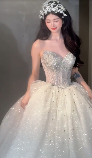 Timeless Ball Gown Strapless Tulle Sequin Beaded Long Wedding Dresses
