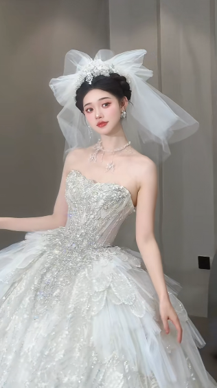 Timeless Ball Gown Strapless Tulle Sequin With Veil Long Wedding Dresses