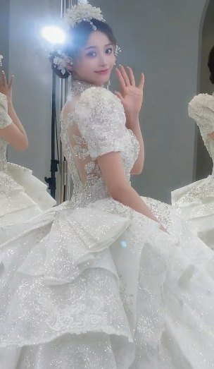 Timeles Ball Gown Square Tulle Sequin Short Sleeves Long Wedding Dresses