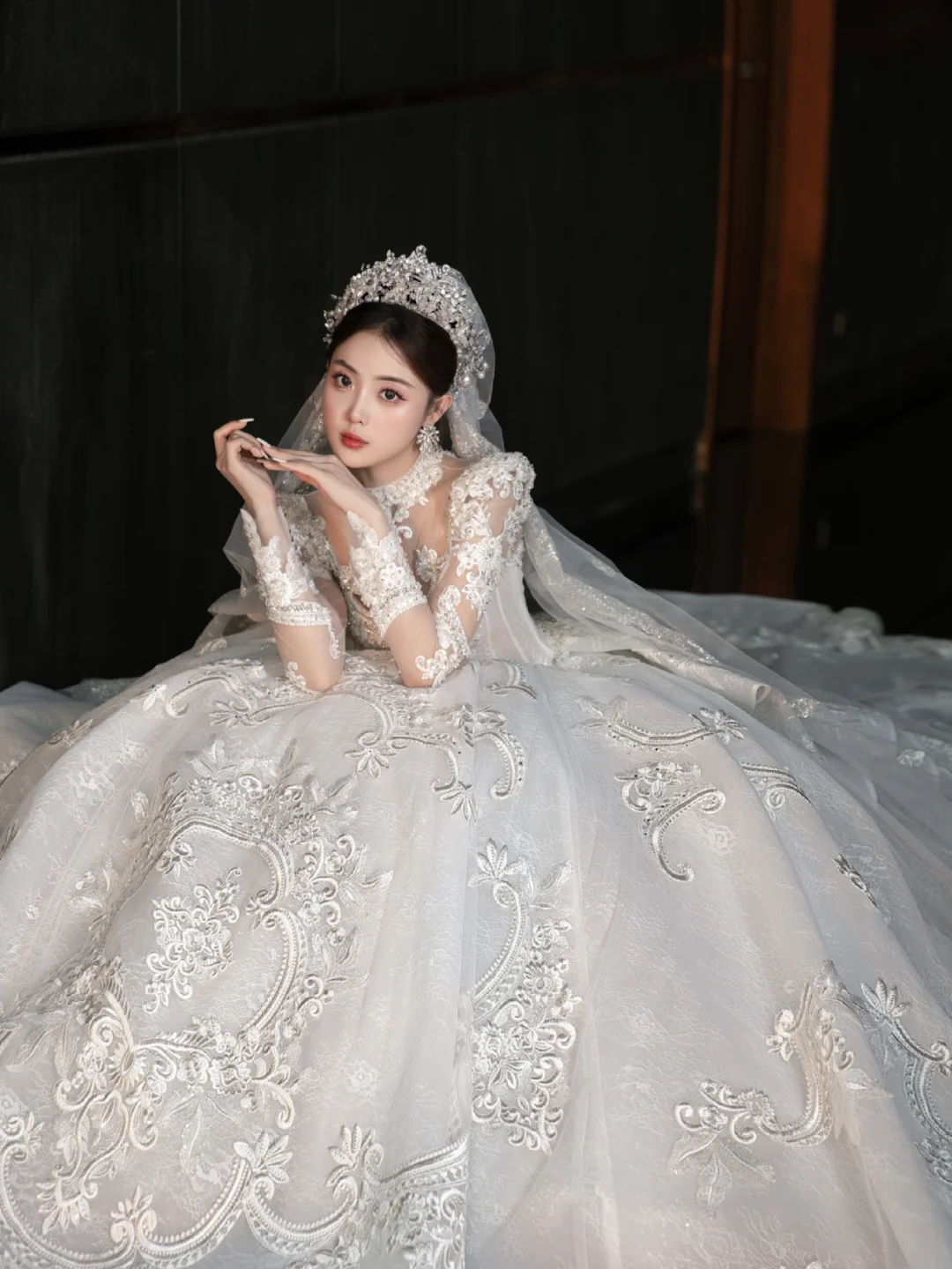 Dreamy Ball Gown Tulle Lace Applique Long Sleeves With Veil Long Wedding Dresses
